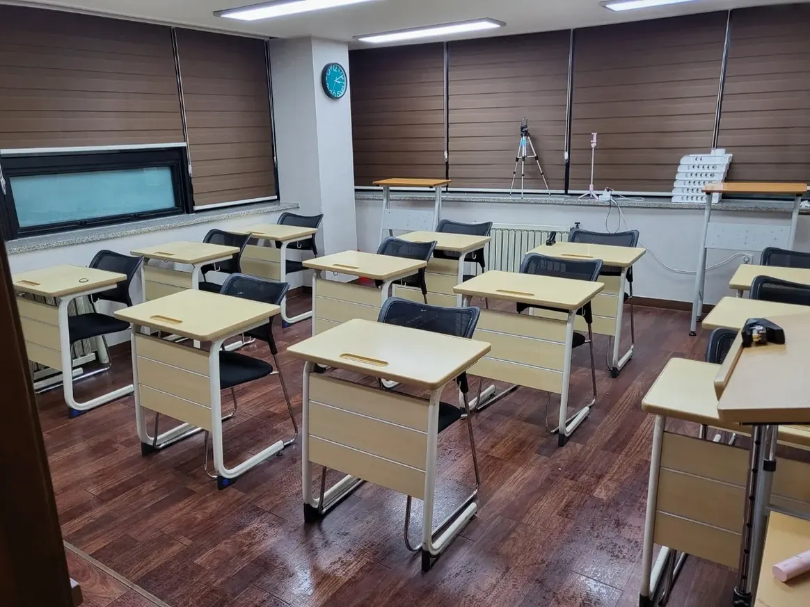 철원군 김화읍 스터디룸 커피머신 프린터실 위생청소 사례 - 행진크린