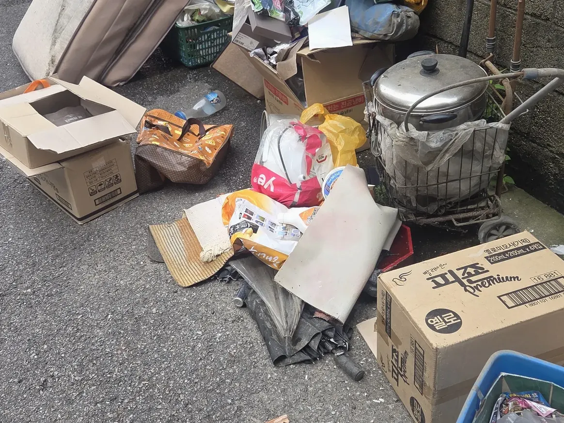 동해시 초구동 침수 현장 화장실 세면대 살균 위생청소 사례 - 행진크린
